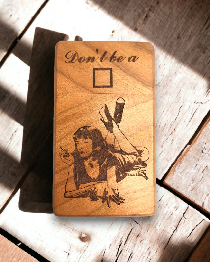 Image of a greenfoxx dugout Pulp Fiction Mia Square